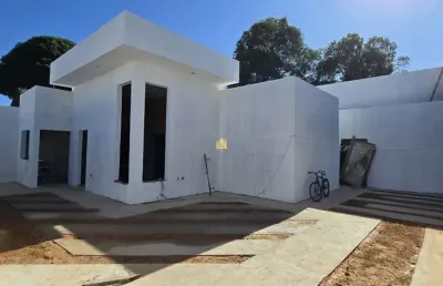 Casa em construção com 3 quartos em terreno de 225m² - bairro fernão dias - r$450.000