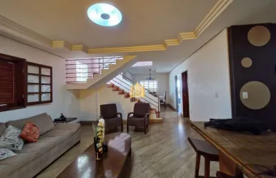 Casa 3 quartos (1 suíte) bairro europa, contagem: área gourmet e aquecedor solar