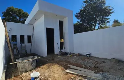 Casa em construção com 3 quartos em terreno de 225m² - bairro fernão dias - r$420.000