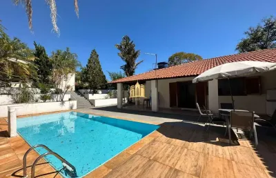 Sítio 2800m² com 2 casas, piscina, gourmet, pomar ? r$ 750 mil