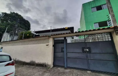 Casa comercial para alugar na Rua Silveira Lira, 85, Tamarineira, Recife