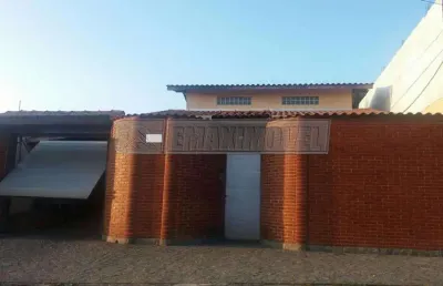 Casa com 4 quartos à venda na Rua José De Oliveira Cassu, 0, 450, Éden, Sorocaba
