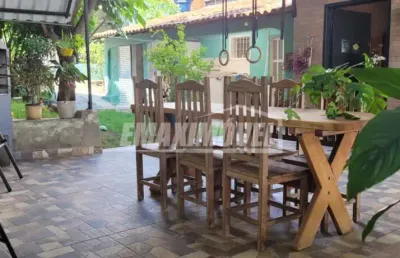 Casa com 2 quartos à venda na Rua Judith Silva Barbosa, 68, Vila Aeroporto, Sorocaba