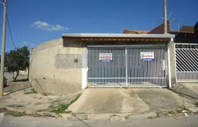 Casa com 2 quartos, 2 vagas e edícula no  wanel ville v!