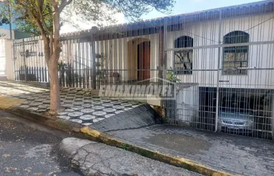 Casa com 5 quartos sendo 2 suítes, 2 vagas e salão - jardim europa