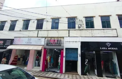 Salão comercial no piso superior no centro de sorocaba