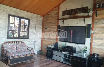 Sobrado bem localizado avenida edward fru-fru - disponível para venda !