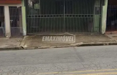 Casa com 2 quartos e 1 vaga ao lado da av. são paulo!