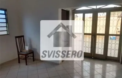 Casa com 3 quartos à venda na Rua Presbítero José Pereira de Rezende, Jardim Ivone, Bauru
