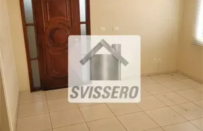 Casa com 3 quartos para alugar na Rua Bernardino de Campos, Vila Falcão, Bauru