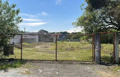Terreno de frente para a rua próprio para a realização de condomínio de sobrados