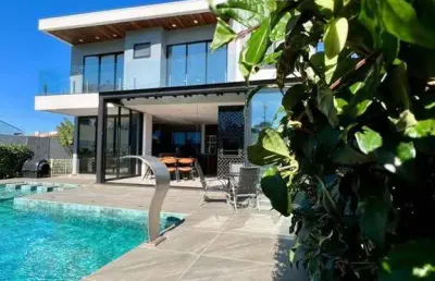 Sobrado mobiliado para locação em condominio fechado