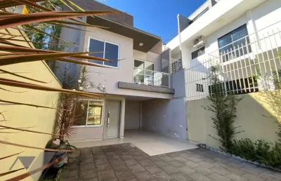 Sobrado com 3 dormitórios para alugar, 131 m² por r$ 4.500,00/mês - centro - cascavel/pr