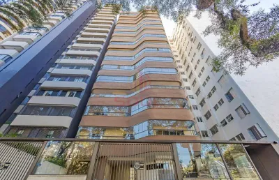 Amplo apartamento de 202m² em frente ao clube curitibano – 3 dormitórios com opção para 4