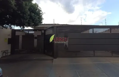 Casa com 4 dormitórios e piscina à venda, 250,24 m² por r$ 670.000,00 – centro – cosmorama/sp