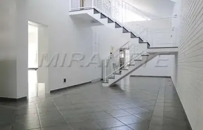 Sobrado de 360m² com 4 quartos em palmas do tremembé