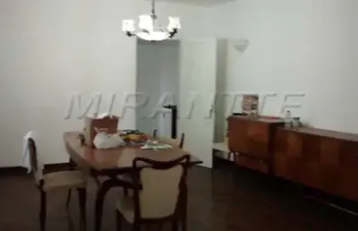 Casa com 3 quartos à venda na Rua Viveiros de Castro, Jardim São Paulo (Zona Norte), São Paulo