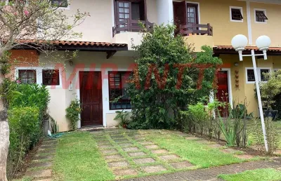 Cond. fechado de 110m² com 3 quartos em horto florestal