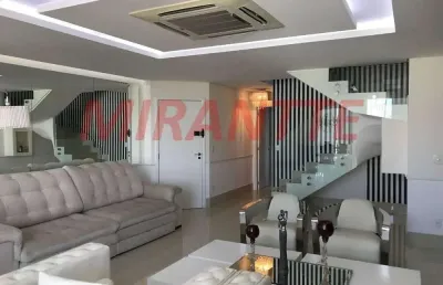 Apartamento de 246m² com 4 quartos em santa terezinha