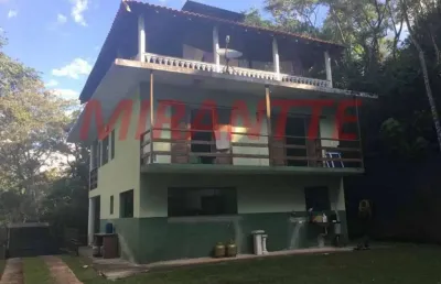 Sobrado de 320m² com 3 quartos em centro - mairiporã