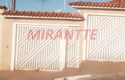 Casa terrea de 105m² com 3 quartos em vila isolina mazzei