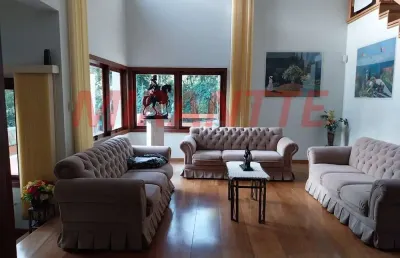 Sobrado de 250m² com 3 quartos em serra da cantareira