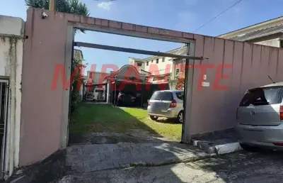 Casa terrea de 400m² com 5 quartos em parada inglesa