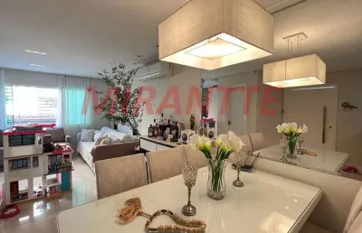 Sobrado de 127m² com 2 quartos em jardim santa inês