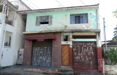 Casa terrea de 149m² com 2 quartos em horto florestal