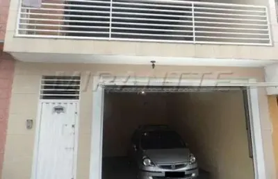 Sobrado de 180m² com 2 quartos em jardim vitória régia