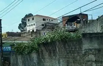 Terreno à venda na Avenida Peri Ronchetti, Jardim Peri, São Paulo