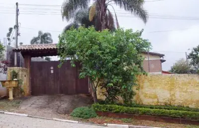 Casa terrea de 263m² com 4 quartos em serra da cantareira