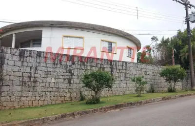 Sobrado de 700m² com 5 quartos em santa inês(caieiras)