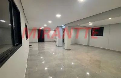 Casa terrea de 340m² com 3 quartos em horto florestal