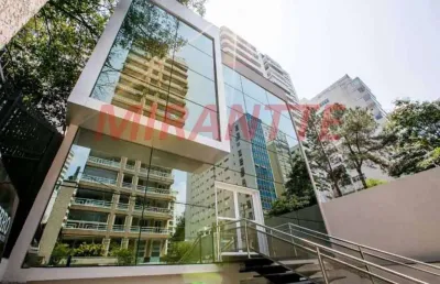 Casa comercial à venda na Rua Peixoto Gomide, Jardim Paulista, São Paulo