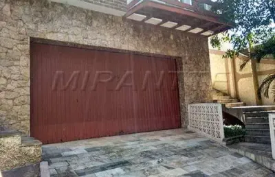 Casa terrea de 450m² com 3 quartos em vila albertina