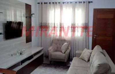 Cond. fechado de 75m² com 2 quartos em parada inglesa
