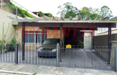 Casa terrea de 184m² com 3 quartos em horto florestal
