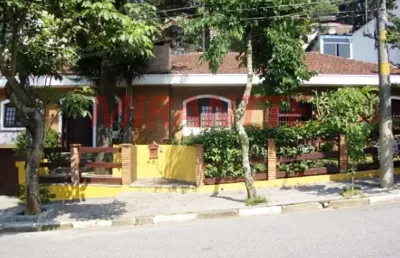 Casa terrea de 350m² com 4 quartos em vila albertina