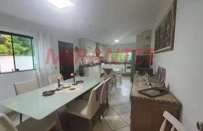 Sobrado de 211m² com 3 quartos em vila irmaos arnoni