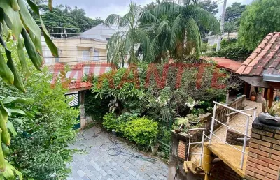 Casa terrea de 149m² com 3 quartos em horto florestal