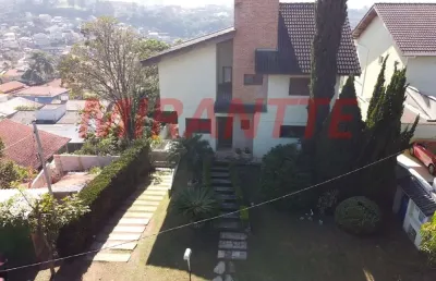 Sobrado de 350m² com 3 quartos em jardim do golfe i