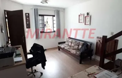 Cond. fechado de 114m² com 2 quartos em horto florestal