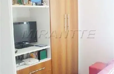 Apartamento de 50m² com 2 quartos em santa terezinha