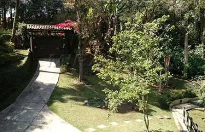 Casa terrea de 500m² com 3 quartos em parque petropolis