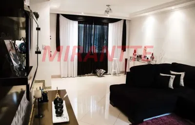 Cond. fechado de 132m² com 2 quartos em vila gustavo