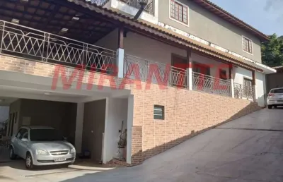 Casa terrea de 288m² com 3 quartos em centro - mairiporã
