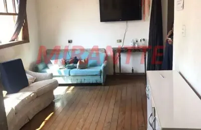 Casa terrea de 249m² com 3 quartos em horto florestal