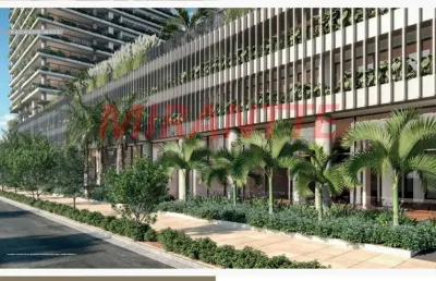 Apartamento de 251.71m² com 4 quartos em casa verde