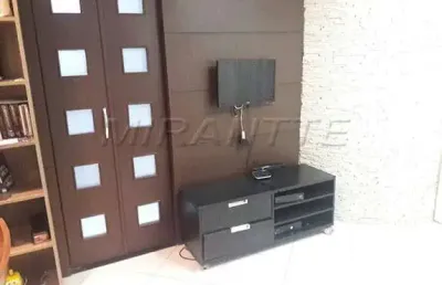 Apartamento de 50m² com 2 quartos em lauzane paulista